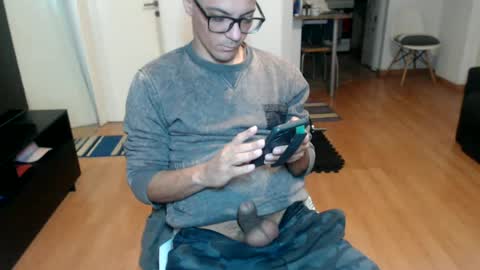 Snapshot of guachin_new chatting on June 25, 5:07 am guachin_new online show from June 25, 5:07 am