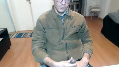 Snapshot of guachin_new chatting on July 5, 4:19 am guachin_new online show from July 5, 4:19 am