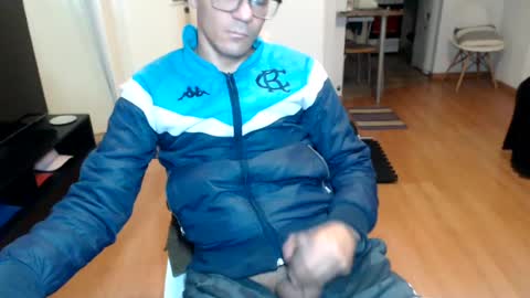 Snapshot of guachin_new chatting on July 13, 4:26 am guachin_new online show from July 13, 4:26 am