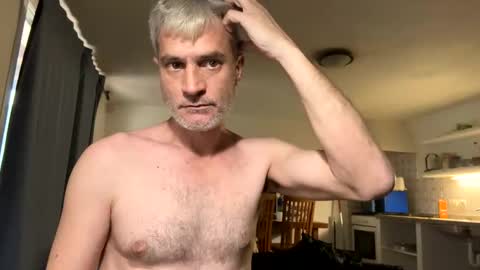 guardiannif_ online show from March 3, 9:22 am