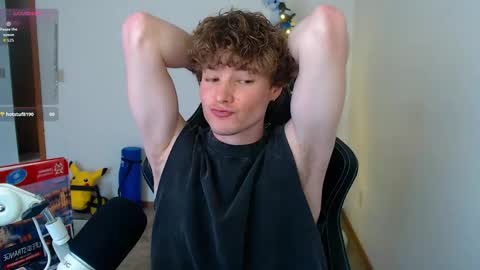 gucciboi4 online show from May 2, 3:50 pm