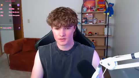 gucciboi4 online show from July 11, 4:10 pm