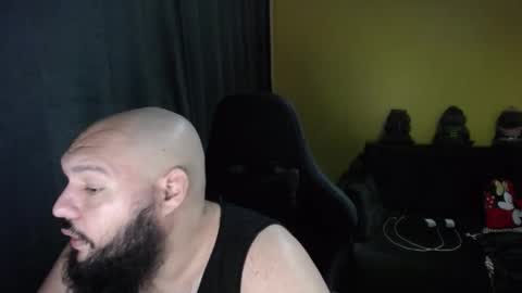 Snapshot of guessswho24 chatting on October 24, 11:01 pm Ayan online show from October 24, 11:01 pm