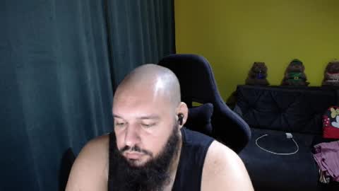 Snapshot of guessswho24 chatting on November 22, 11:04 pm Ayan online show from November 22, 11:04 pm