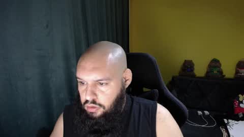 Snapshot of guessswho24 chatting on November 30, 1:20 am Ayan online show from November 30, 1:20 am