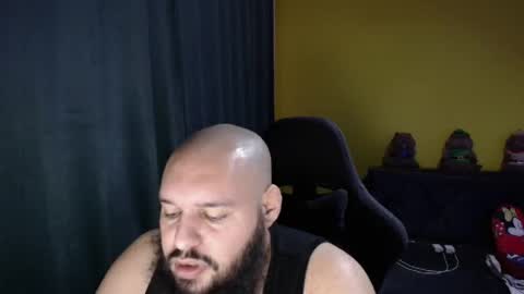 Snapshot of guessswho24 chatting on December 14, 12:38 am Ayan online show from December 14, 12:38 am