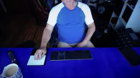 guesswhatigot2 online show from February 26, 8:48 am