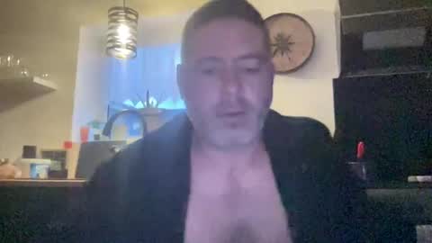 guil0 online show from November 7, 10:26 am