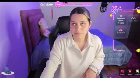 Hello Im Julieta Im 25 years old welcome to my room have fun and be happy. online show from September 25, 2:37 am