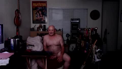 Mario online show from October 31, 9:21 am