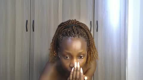 Miss Incredible online show from November 24, 10:59 am