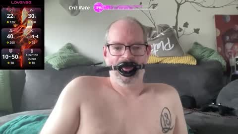 gummicasual online show from December 3, 10:46 am