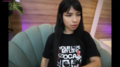 gummyluv online show from April 19, 3:39 am