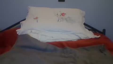 Snapshot of gunishment chatting on February 1, 6:08 pm gunishment online show from February 1, 6:08 pm