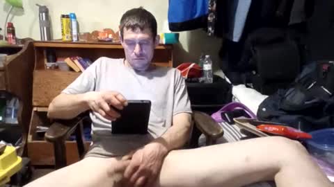 guy12857850707 online show from March 26, 7:58 am