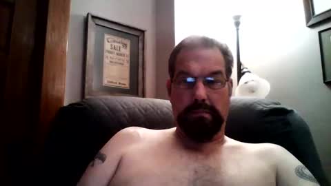 Snapshot of guy4fun8 chatting on February 12, 6:51 am guy4fun8 online show from February 12, 6:51 am