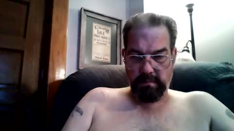 Snapshot of guy4fun8 chatting on February 23, 2:14 pm guy4fun8 online show from February 23, 2:14 pm