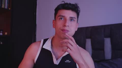 Gabriel online show from December 3, 9:35 pm