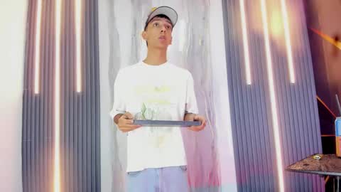 guys_hard_cock online show from March 19, 8:35 pm