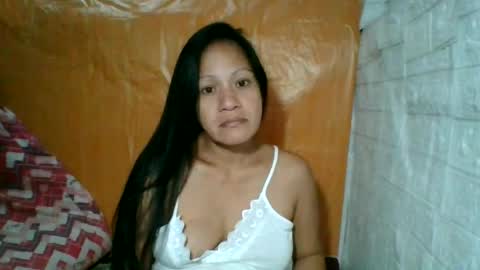 Snapshot of gwenn24 chatting on June 13, 9:02 pm gwenn24 online show from June 13, 9:02 pm