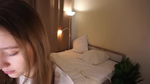 Molly online show from January 17, 5:01 am