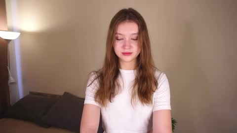 Molly online show from May 24, 5:12 am