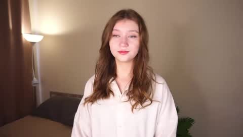 Molly online show from June 2, 4:58 am