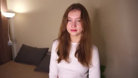 Molly online show from June 4, 4:40 am