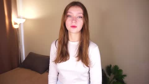 Molly online show from June 20, 6:05 am