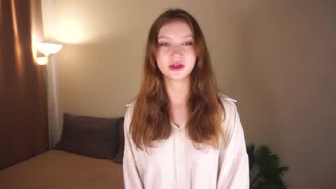 Molly online show from June 22, 5:26 am