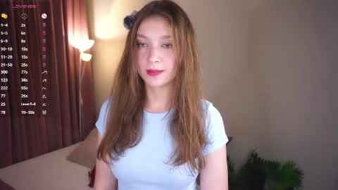 Molly online show from July 10, 5:15 pm