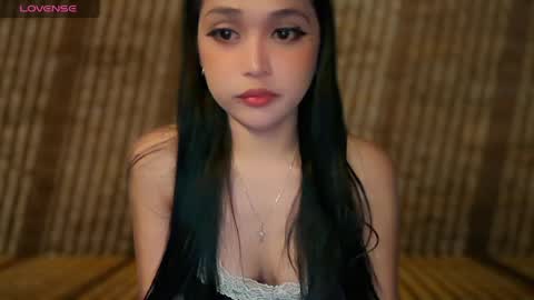 Snapshot of gwynmylove chatting on April 13, 12:43 pm Gwyn online show from April 13, 12:43 pm