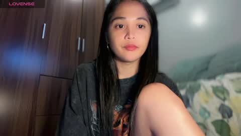 Snapshot of gwynmylove chatting on May 25, 2:34 pm Gwyn online show from May 25, 2:34 pm