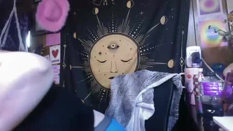 Goddess Fe online show from September 14, 5:23 pm