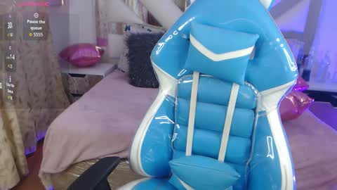 gyal_8_ online show from November 14, 3:16 am