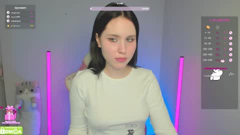   online show from February 21, 12:17 pm