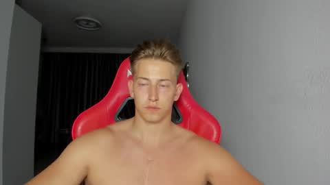 Oliver online show from October 28, 10:45 pm