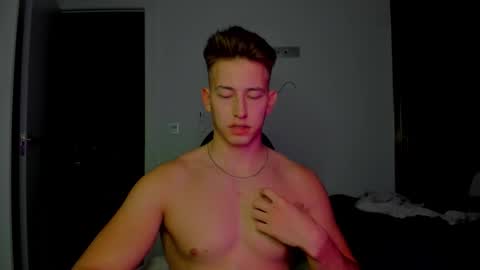 Oliver online show from February 3, 10:59 pm