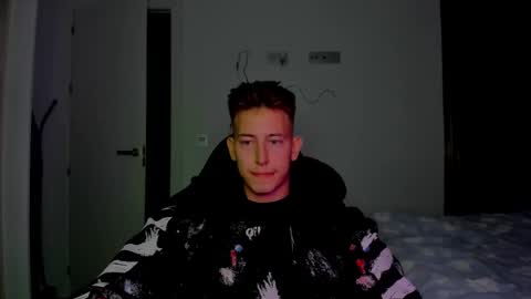 Oliver online show from February 21, 7:26 pm