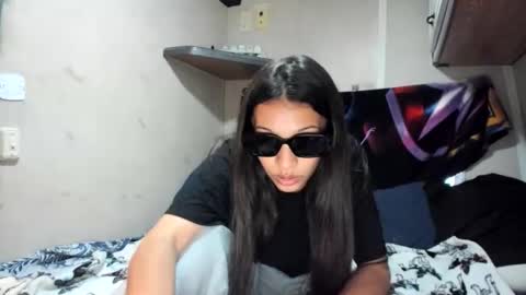 Snapshot of gymcrushrae chatting on November 22, 11:26 pm gymcrushrae online show from November 22, 11:26 pm