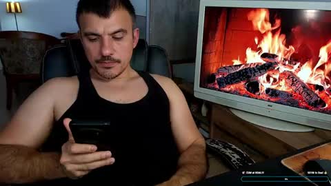 Snapshot of gymd4ddy chatting on May 11, 2:45 pm gymd4ddy online show from May 11, 2:45 pm