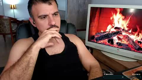 Snapshot of gymd4ddy chatting on May 16, 2:27 pm gymd4ddy online show from May 16, 2:27 pm