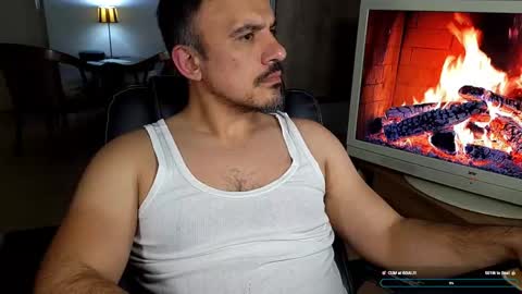 Snapshot of gymd4ddy chatting on May 22, 9:53 pm gymd4ddy online show from May 22, 9:53 pm