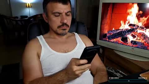 Snapshot of gymd4ddy chatting on May 26, 7:10 pm gymd4ddy online show from May 26, 7:10 pm