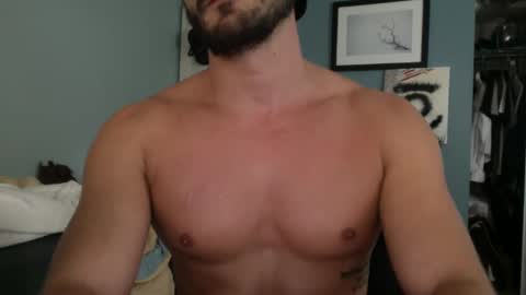 Snapshot of gymjock0005 chatting on November 17, 2:23 pm gymjock0005 online show from November 17, 2:23 pm