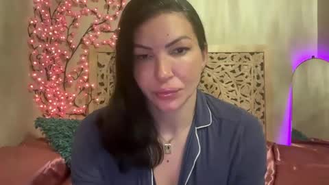 Gypsy online show from October 26, 9:59 am