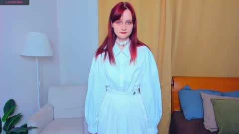 Snapshot of h0lyangel chatting on October 24, 6:48 pm Kelly Lilly online show from October 24, 6:48 pm