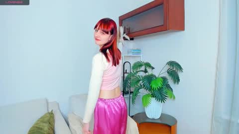 Snapshot of h0lyangel chatting on November 9, 6:50 pm Kelly Lilly online show from November 9, 6:50 pm