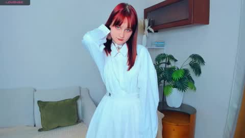 Snapshot of h0lyangel chatting on November 11, 7:03 pm Kelly Lilly online show from November 11, 7:03 pm