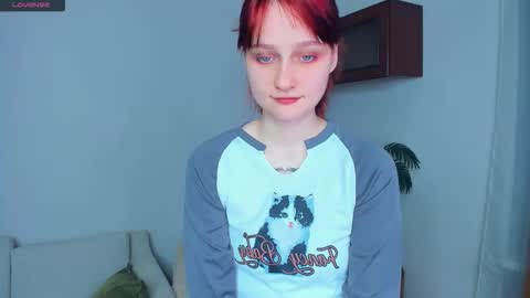 Snapshot of h0lyangel chatting on November 15, 6:48 pm Kelly Lilly online show from November 15, 6:48 pm